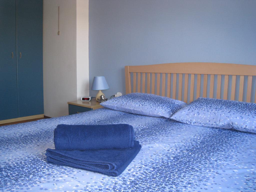 Apartment Ella Mare Zadar Habitación foto
