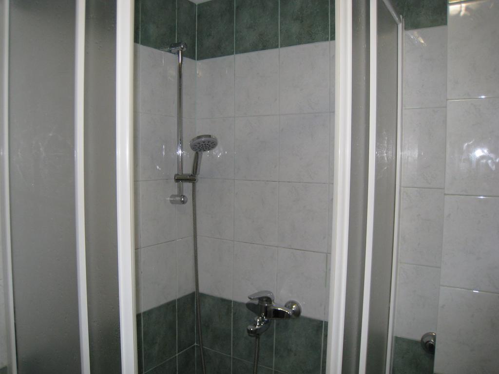 Apartment Ella Mare Zadar Habitación foto