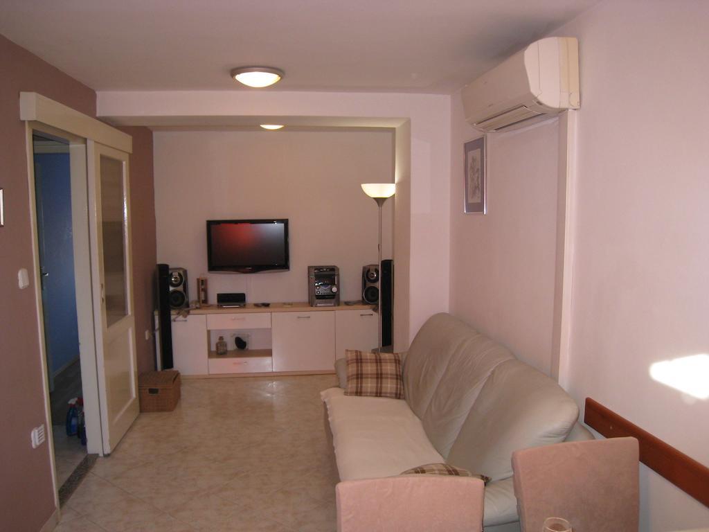 Apartment Ella Mare Zadar Habitación foto
